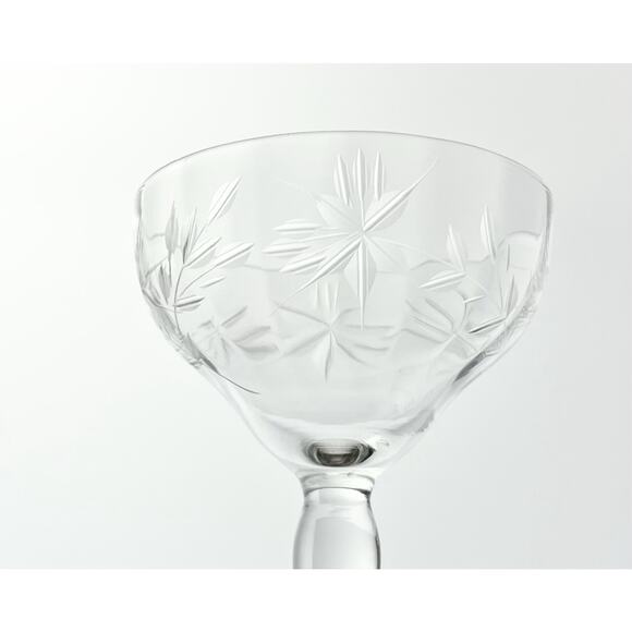 1950s Marion Glass 5 Etched Flower Optic Cocktail Liquor Glasses 5.25” 4oz C-365 - Picture 8 of 9